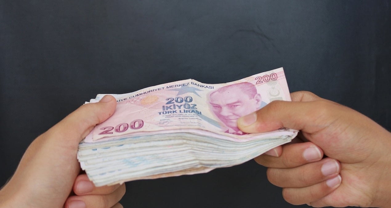 Ev sahipleri kiracılara para ödemek zorunda kalacak