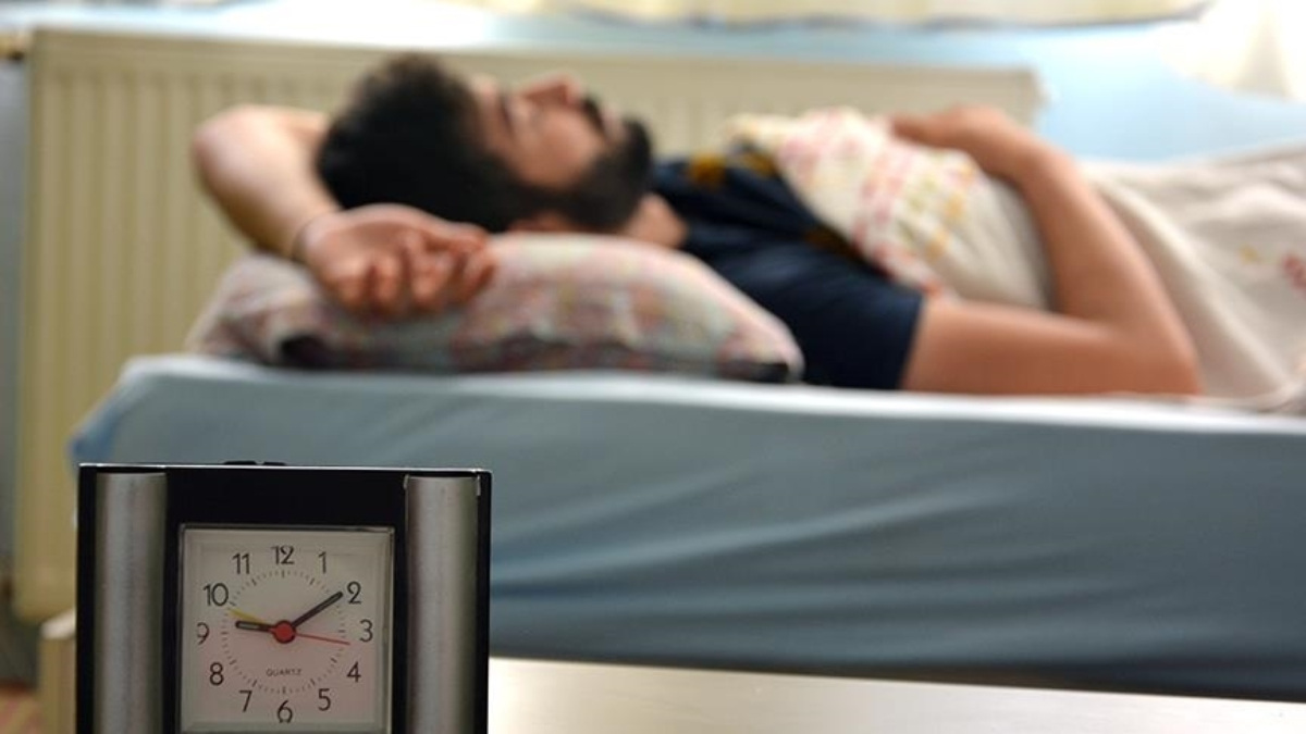 7 saatten az uyuyanlara kötü haber…