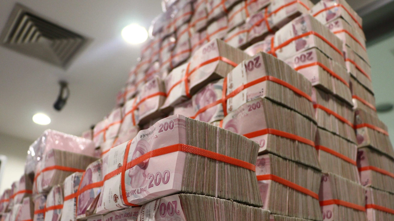 Bütçede dev delik!