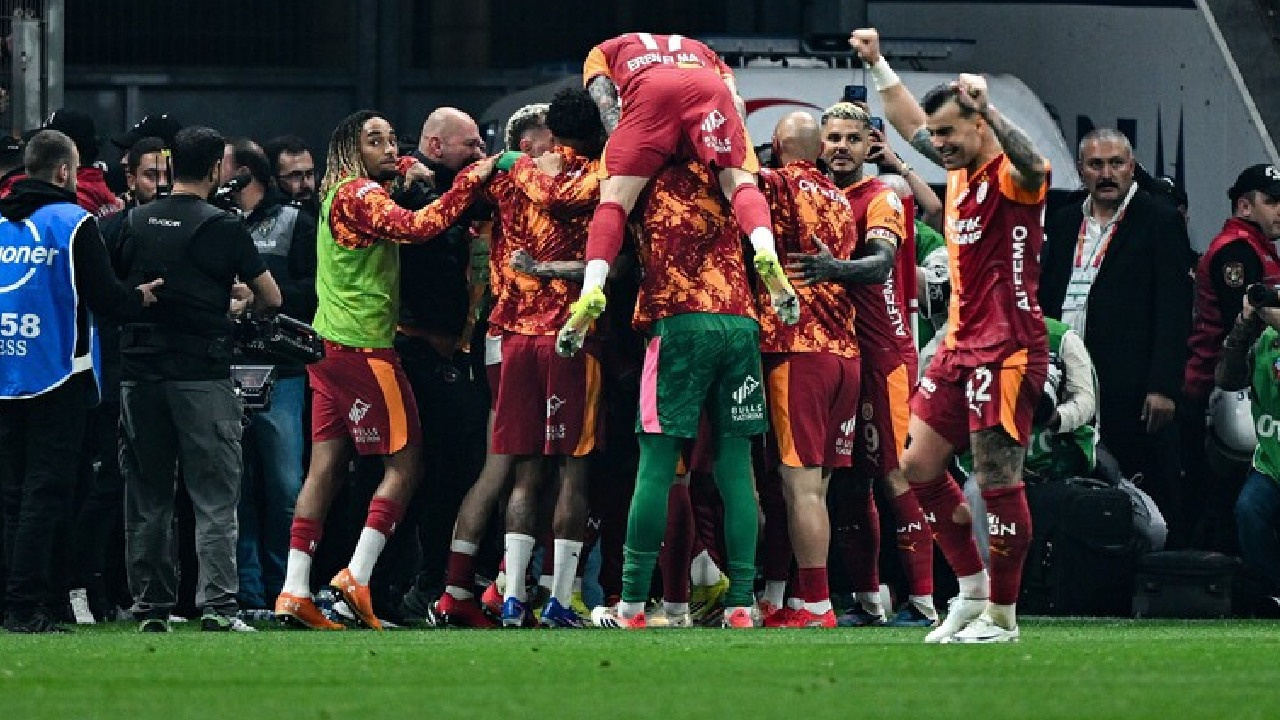 Galatasaray’da ayrılık kapıda