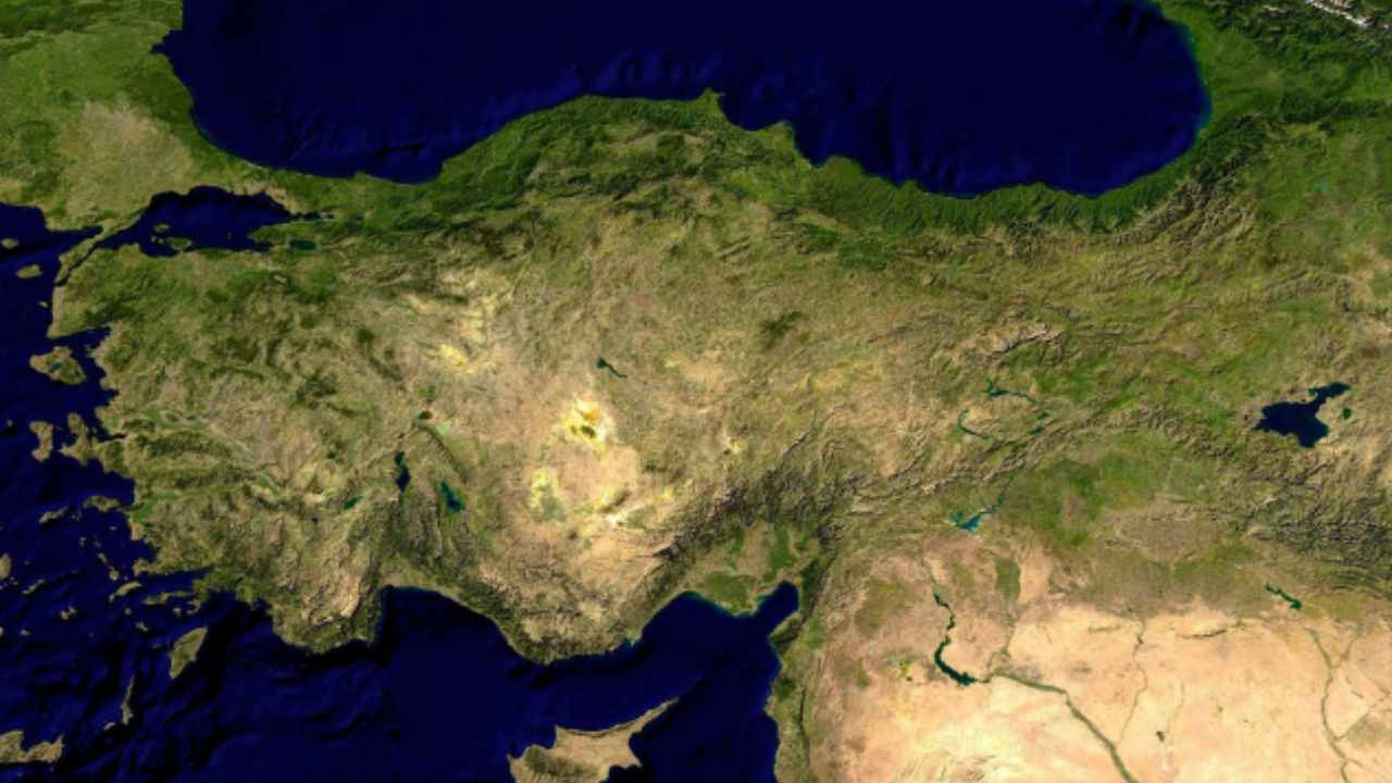 Türkiye’de 24 ilçe il olma yolunda!