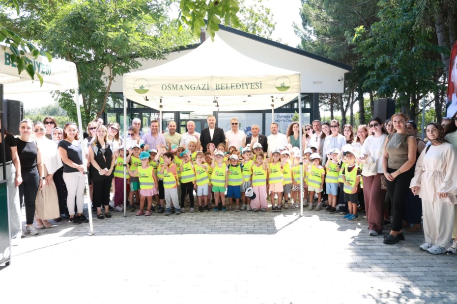 Armutköy Atlı Spor Tesisi Kapılarını Açtı