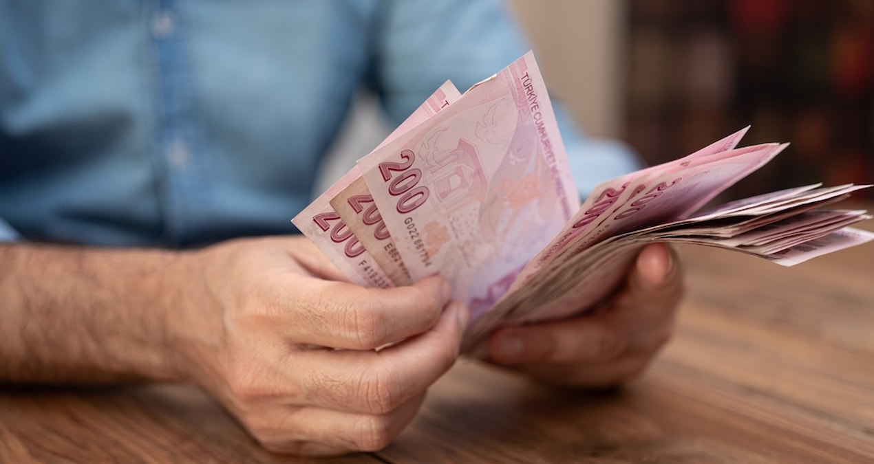 Milyonları ilgilendiren yeni maaş kararı
